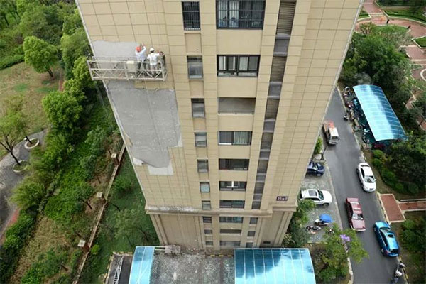 外墻真石漆附著力差導致脫落是哪里出了問題？